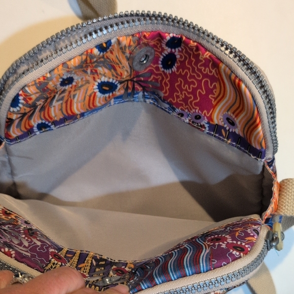 Kipling Colorful Crossbody - Picture 5 of 10